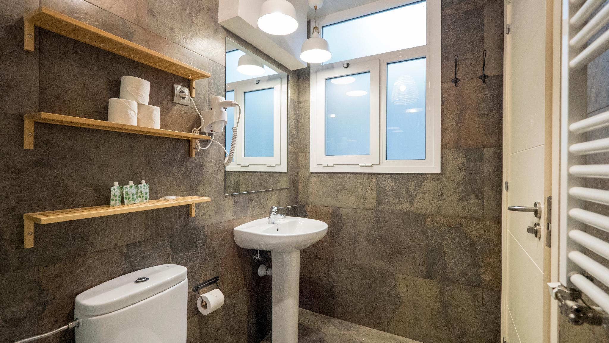 Barcelona Sants Station Apartments Екстериор снимка