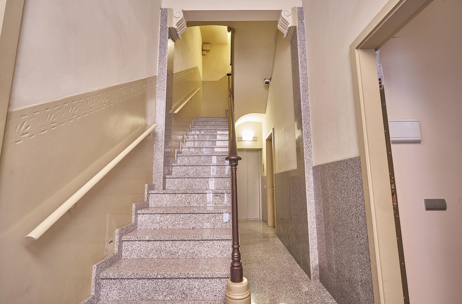 Barcelona Sants Station Apartments Екстериор снимка